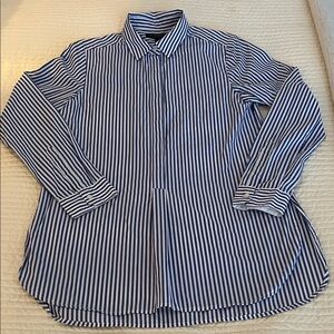 Banana Republic Women’s Tunic Length Shirt Small Blue & White Stripe Soft Wash